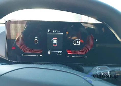 2025 Kia K4 Lxs z USA, uszkodzony, nr VIN 3KPFT4DEXSE162453